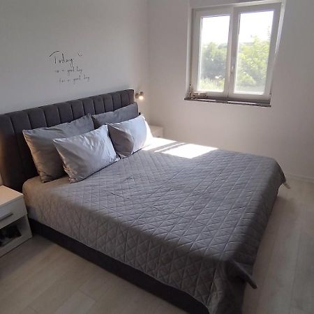 Crystal Apartment Umag Luaran gambar
